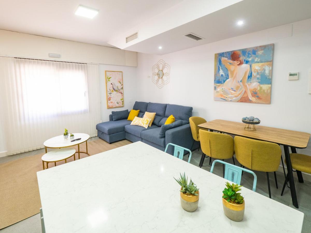 Cubo'S Boutique Urban Deluxe Apartment Alhaurin el Grande Luaran gambar