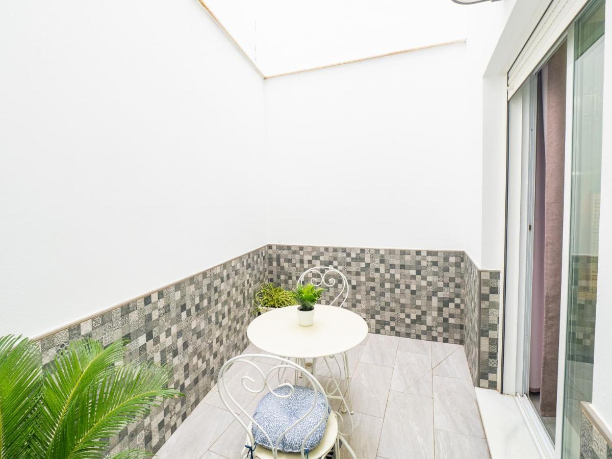 Cubo'S Boutique Urban Deluxe Apartment Alhaurin el Grande Luaran gambar