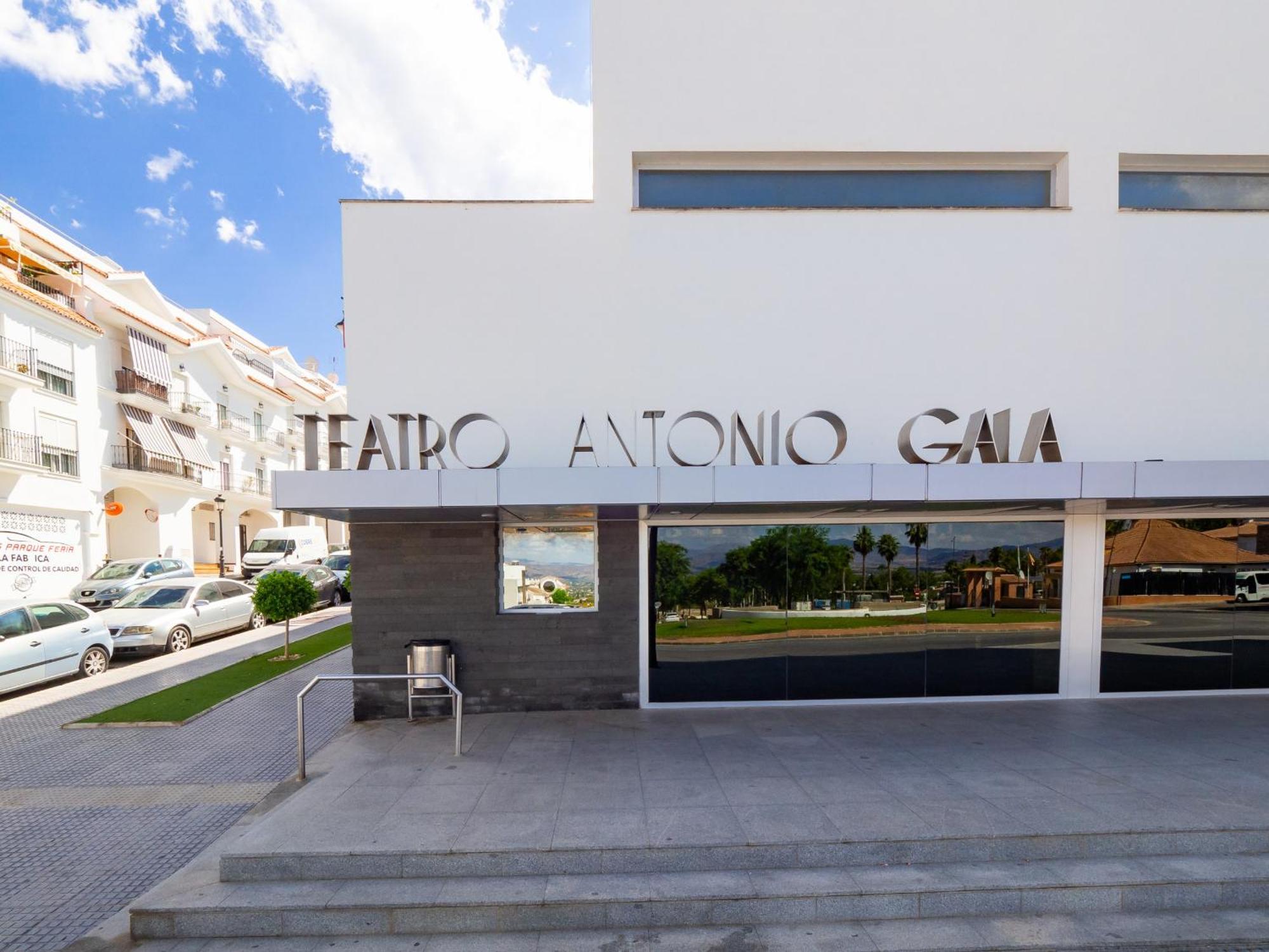Cubo'S Boutique Urban Deluxe Apartment Alhaurin el Grande Luaran gambar